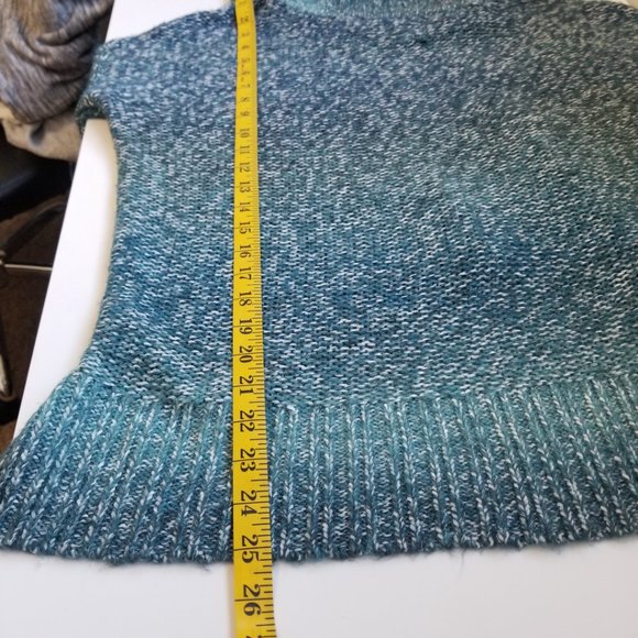 American Eagle Outfitters Cowl Neck Sweater Size Small - Picture 11 of 13